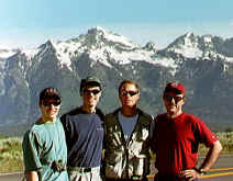 4bymounts.jpg (51249 bytes)